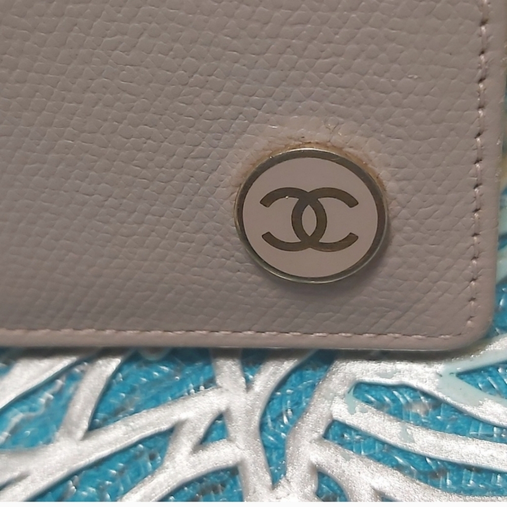 CHANEL Card Holder - Picture 2 of 12